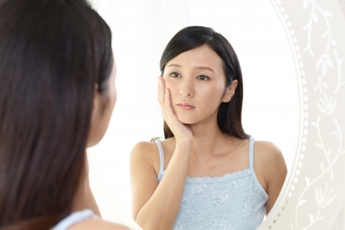 肌年齢はくすみで決まる?